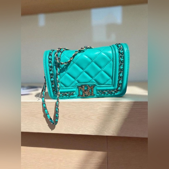 Badgley Mischka Small Crossbody With Frame And Chain On Cover Green (New) - Picture 3 of 12